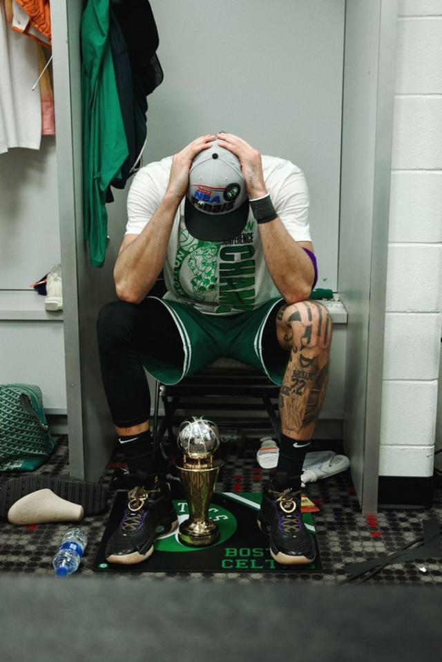 开云体育网页版入口-塔图姆淡化球星级别争论 带队夺冠是唯一目标