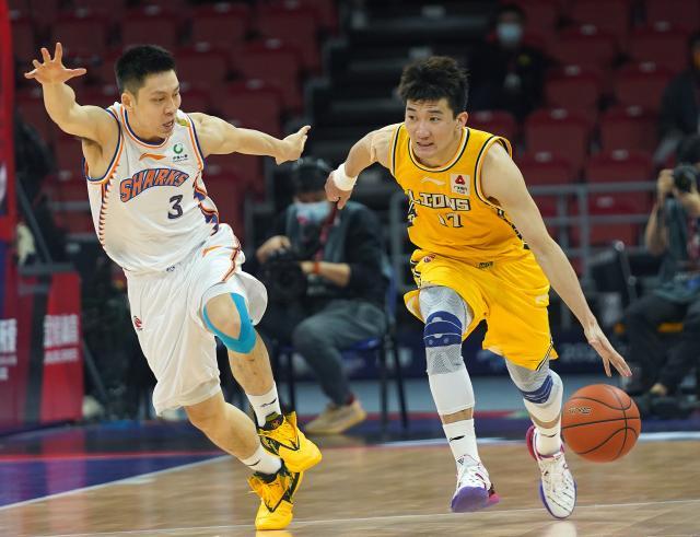 开云体育网页版入口-后卫对决成总决赛最大看点 孙铭徽的极限在哪里？