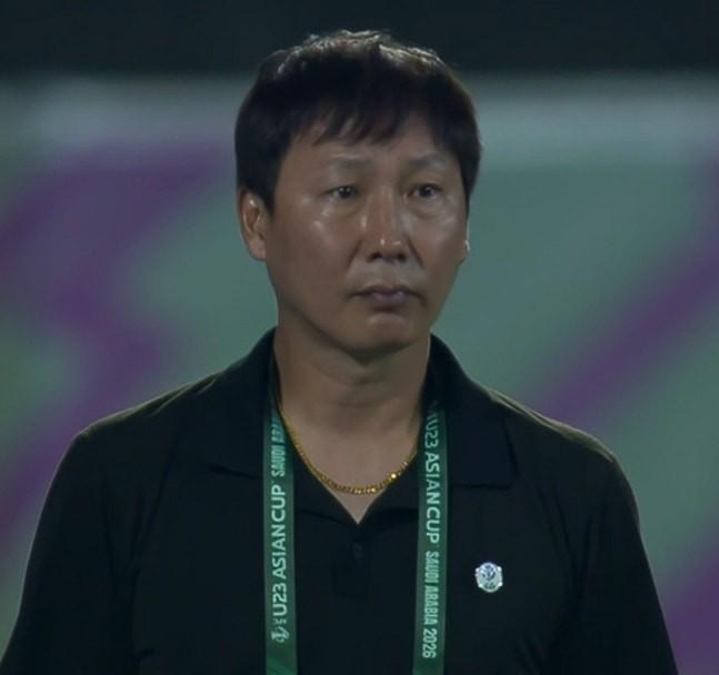 开云体育官方网址-越南U23主帅：始终对球员们充满信心，夺得季军是进步的契机