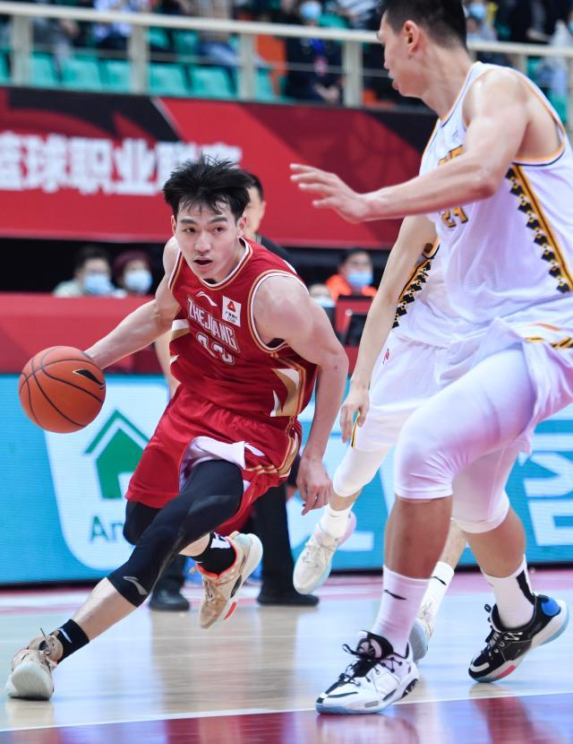 开云体育官方网-浙江德比精彩未完待续 季后赛才是双雄决战舞台？